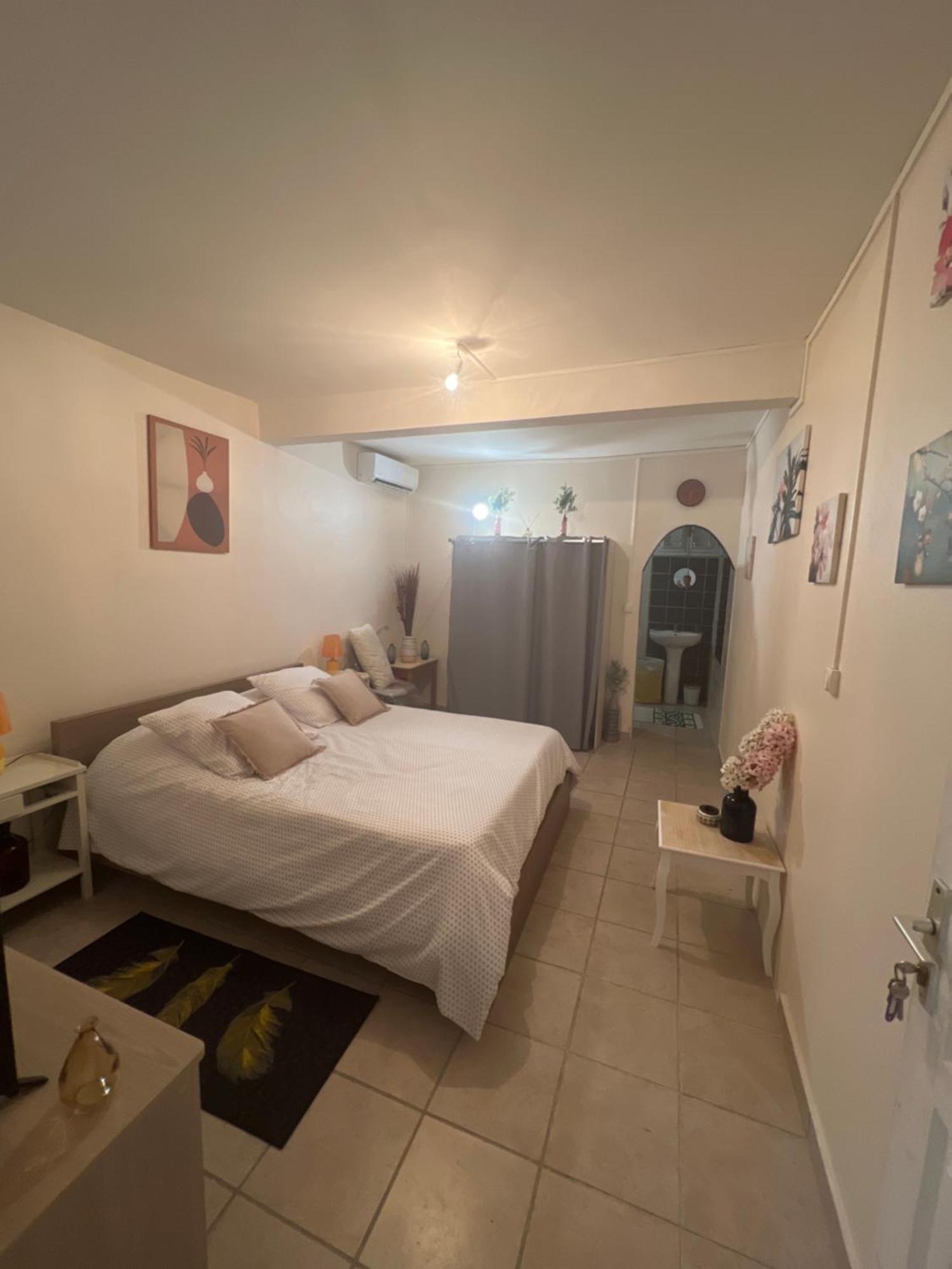 Studio Meuble Orchidee Le François 外观 照片